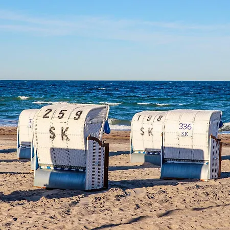 Suennanbeter Mit Pool Fuer 2-4 Personen Dahme